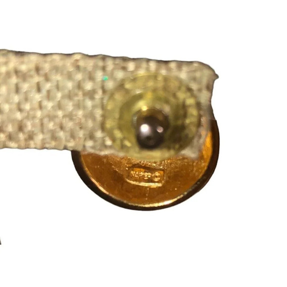 Vintage NAPIER Pierced Navy & Gold Ribbed Button Earrings Pierced Round Ribbed - Picture 6 of 7